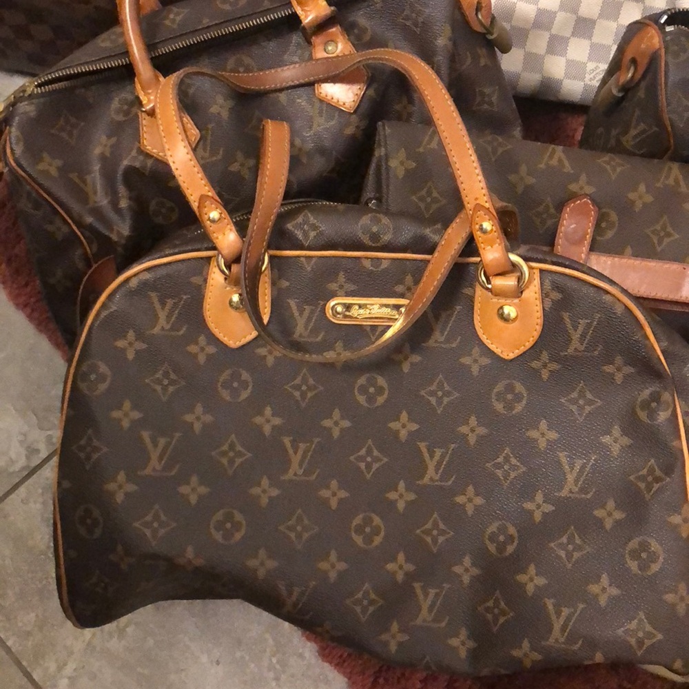 I’m selling a few of my LV collection.. - Picture 3 of 8